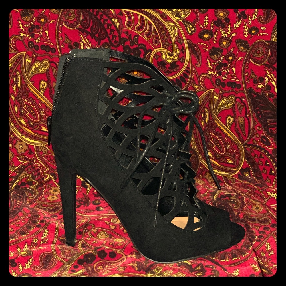 Chic Black Heels